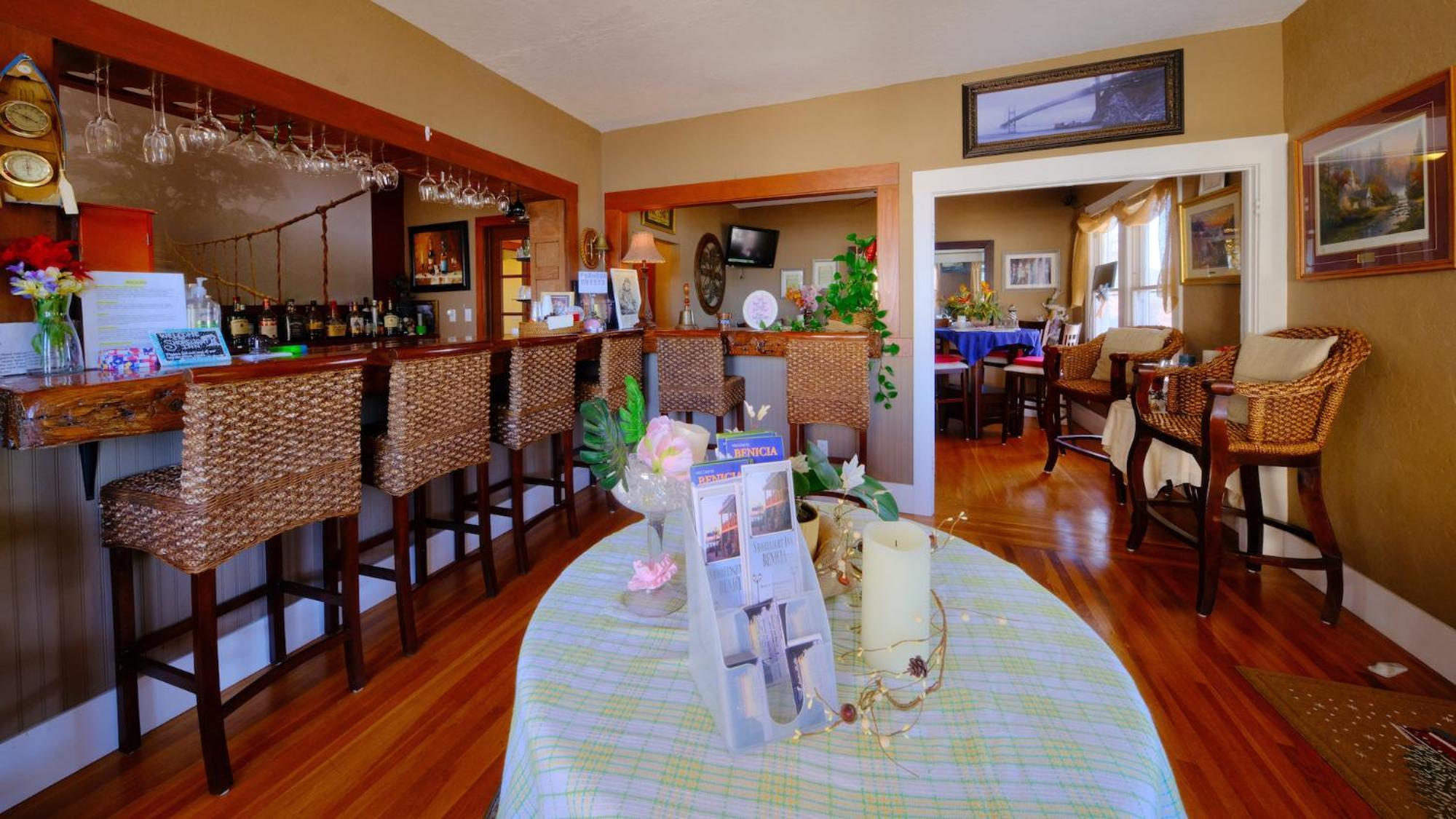 Shorelight Inn Benicia Dış mekan fotoğraf