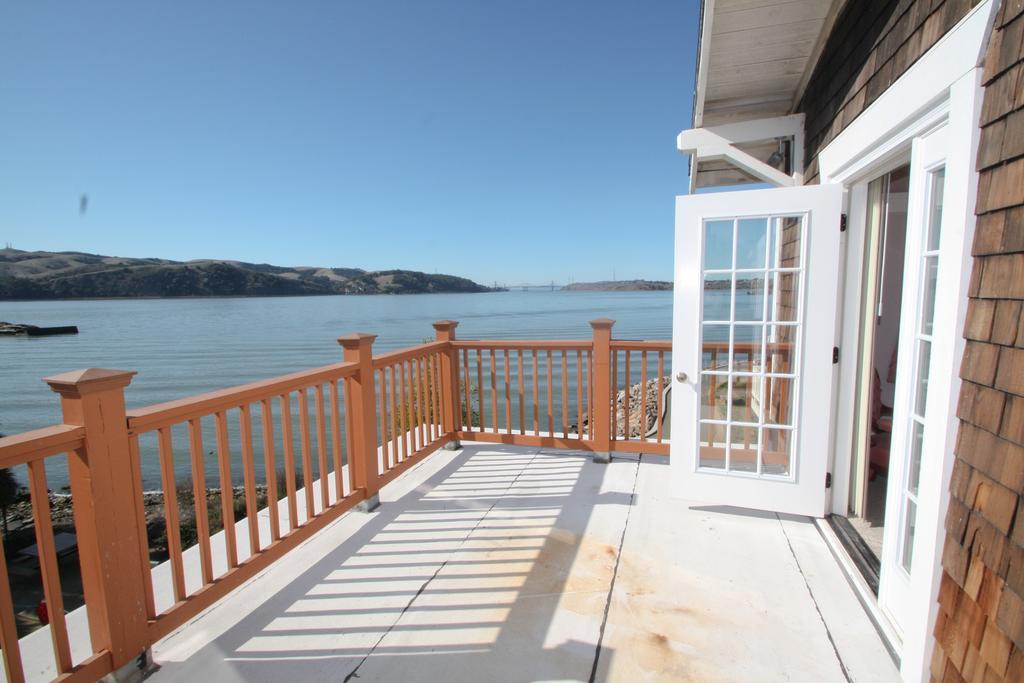 Shorelight Inn Benicia Oda fotoğraf
